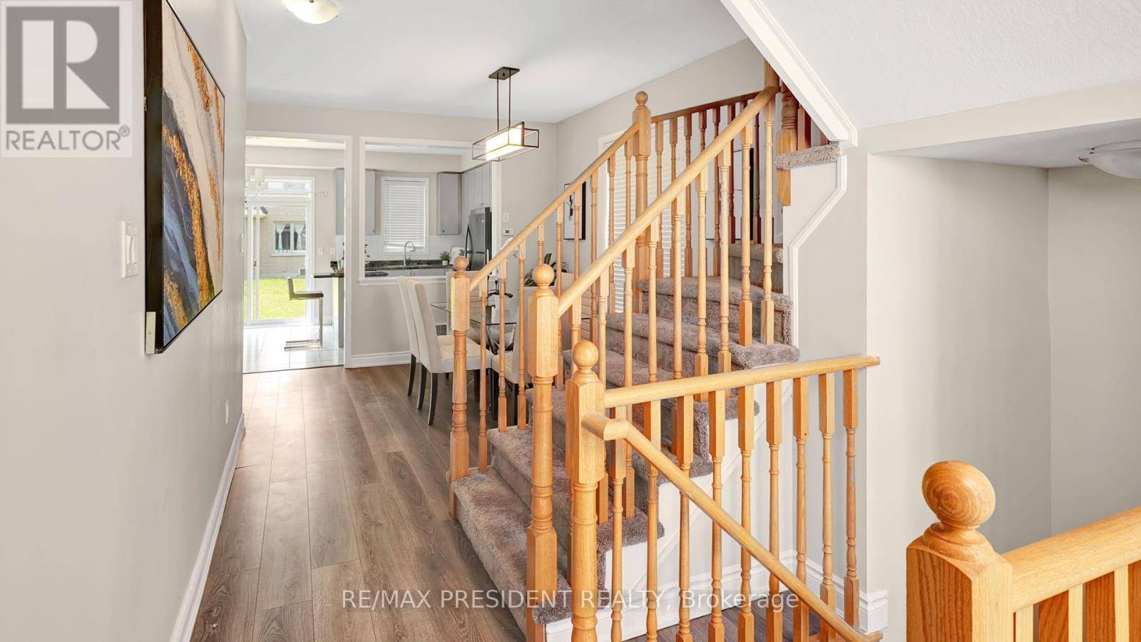 Niagara Falls (brown), ON L2H0N7,7701 BLACK MAPLE DRIVE