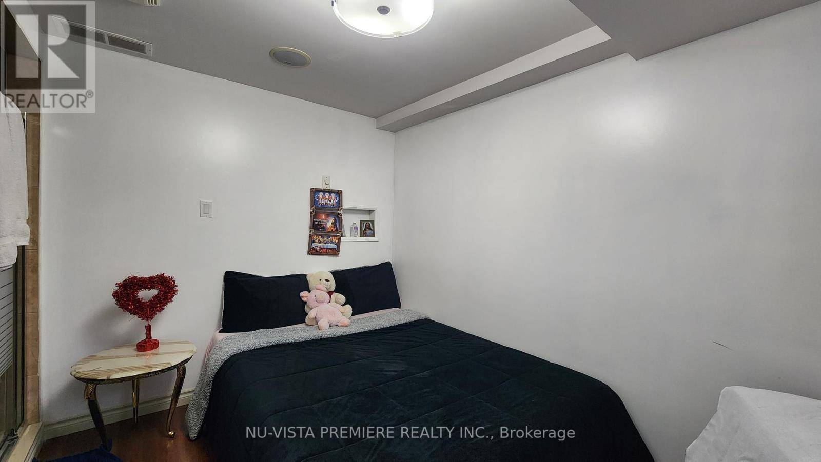 11 Oxford ST West #Lower, London North (north N), ON N6H1R2