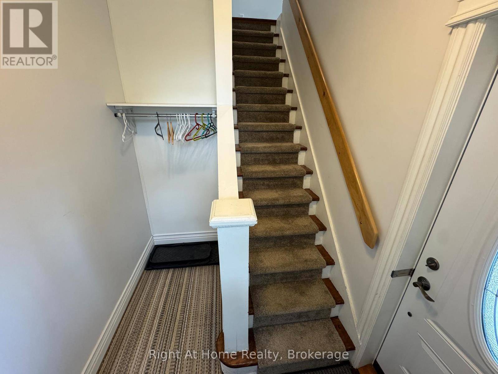 Erin, ON N0B1T0,12 Erinville DR #A