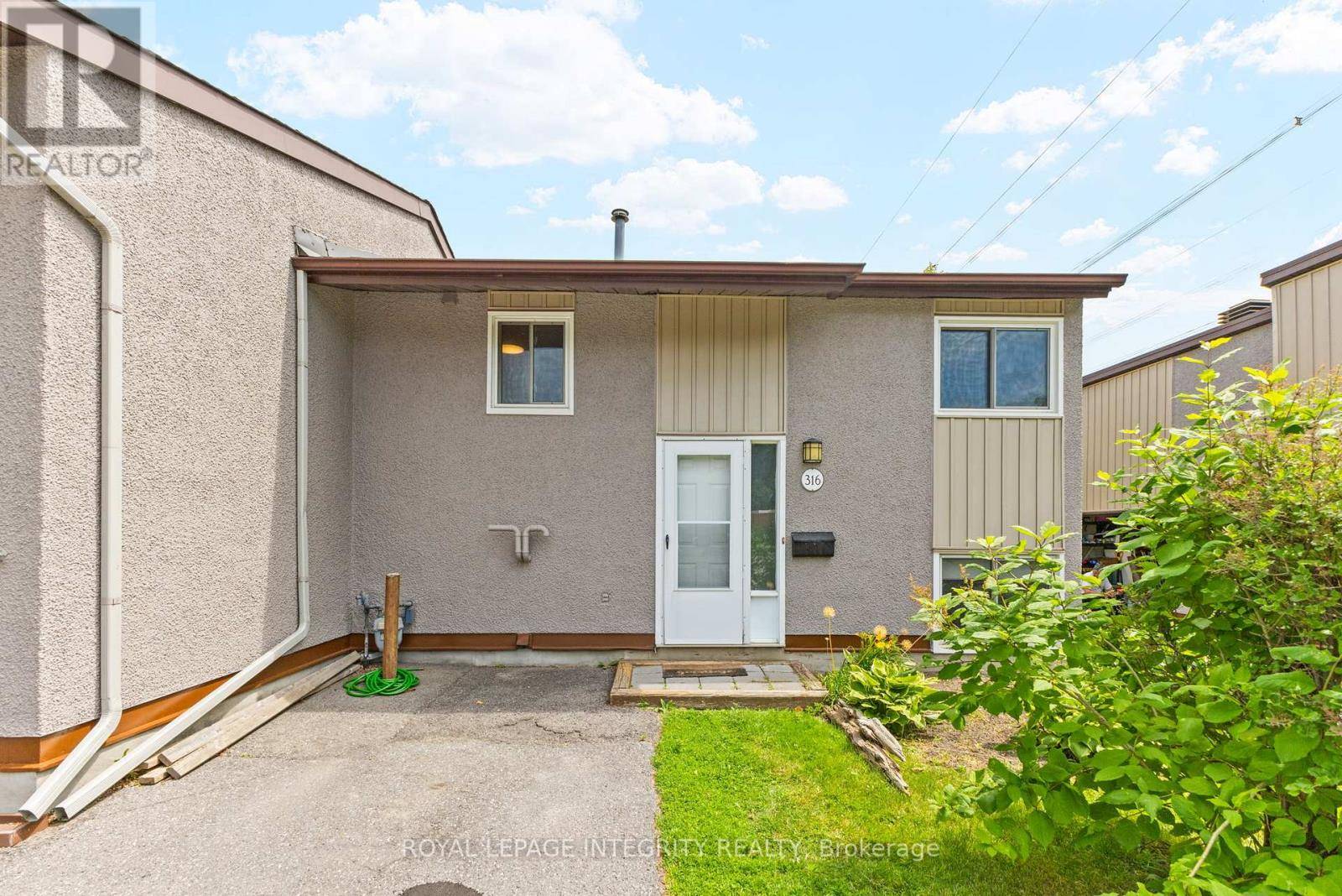 316 WOODFIELD DRIVE, Ottawa, ON K2G3W9