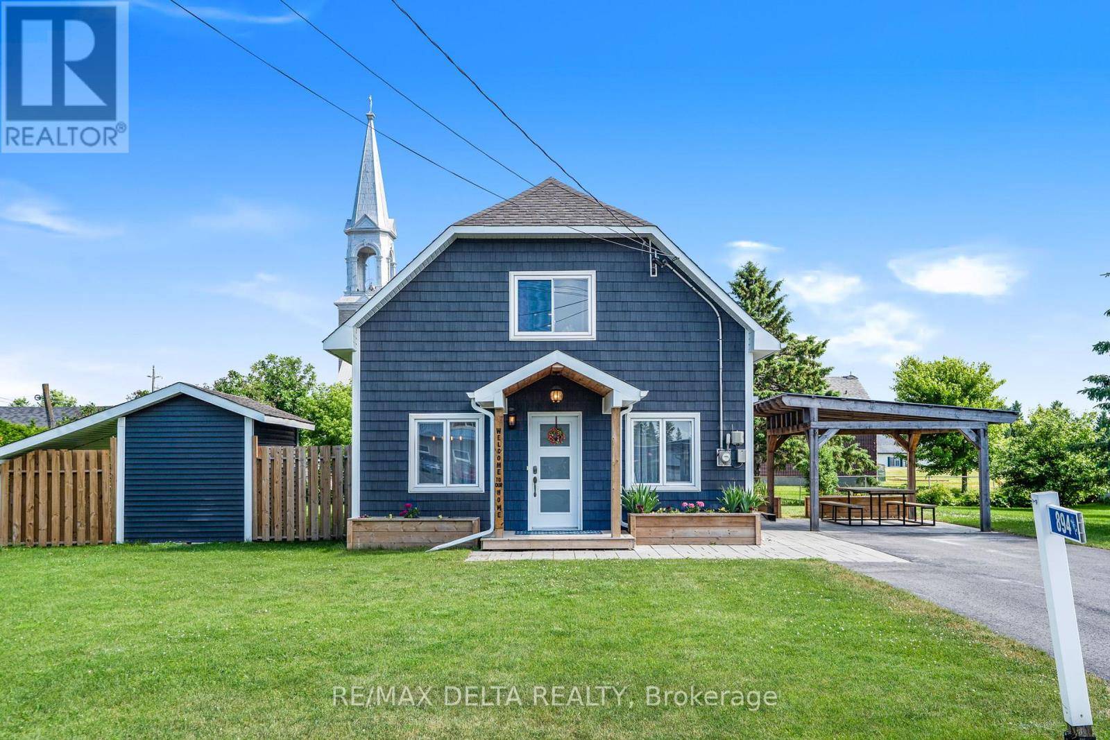 894 LACROIX, Clarence-rockland, ON K0A2A0