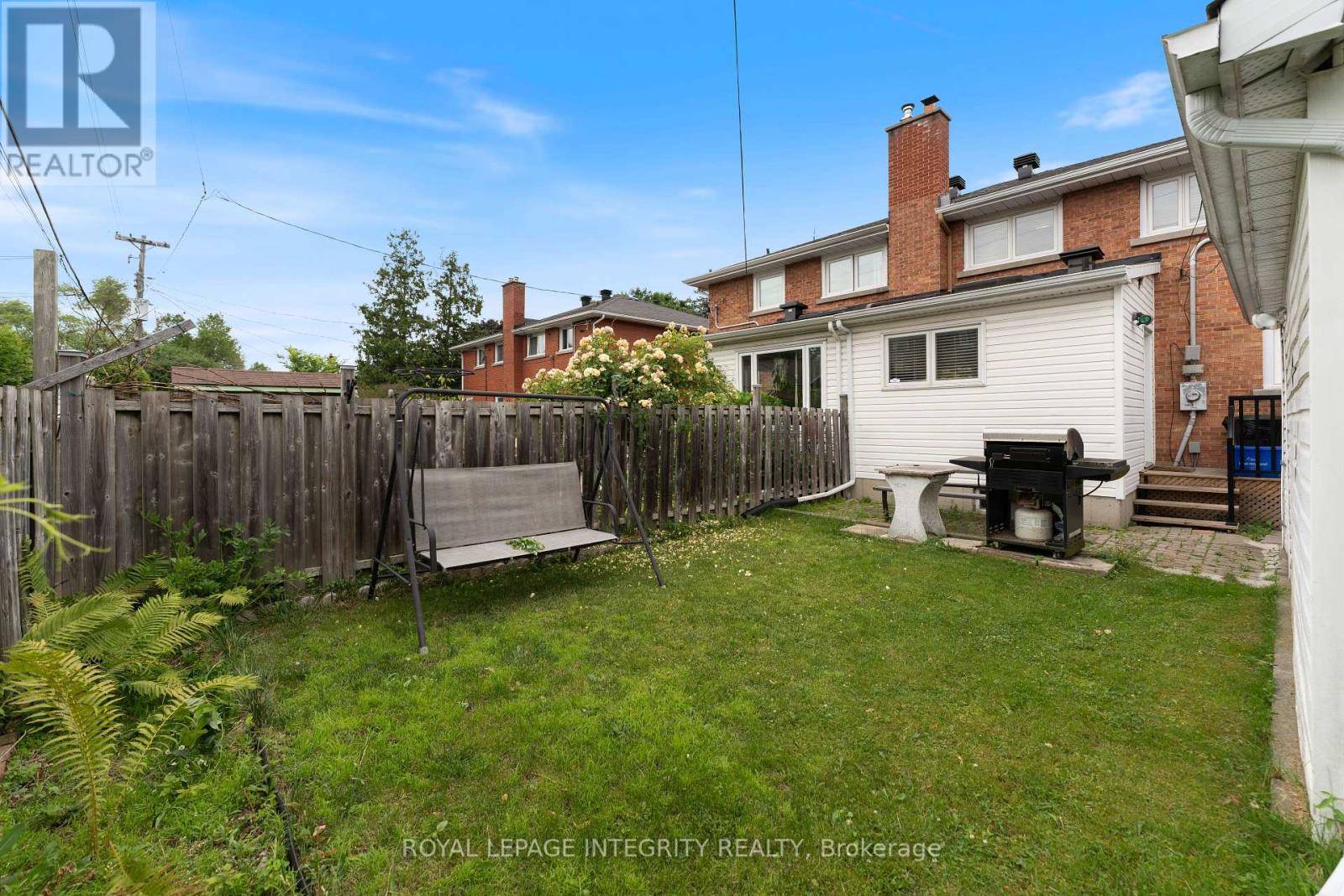 Ottawa, ON K1V7W6,2650 ALTA VISTA DRIVE