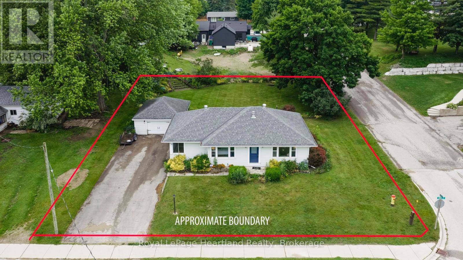 Huron-kinloss (lucknow), ON N0G2H0,578 STAUFFER STREET