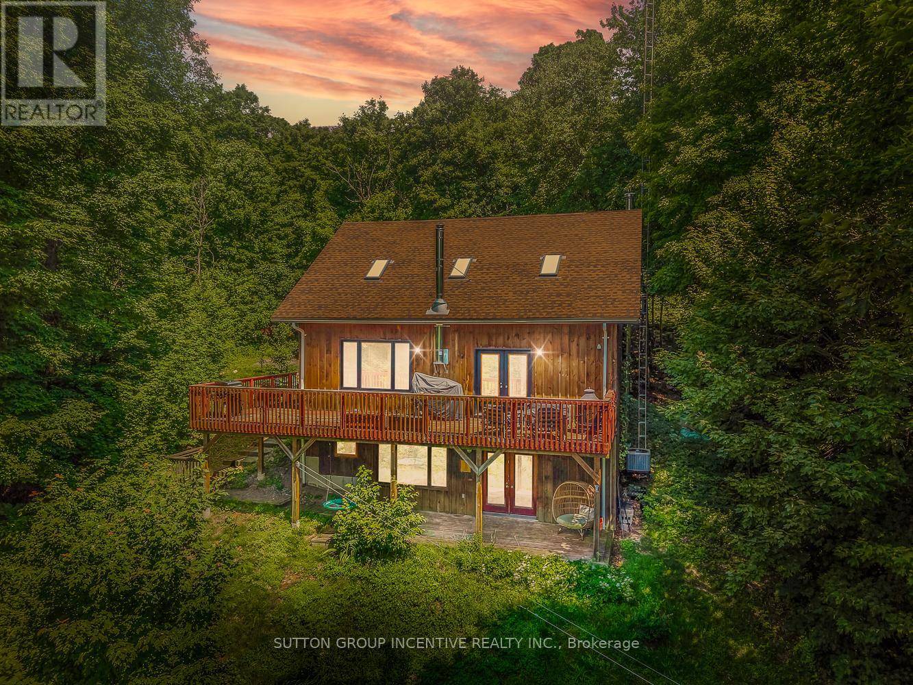 806 CLEARWATER LAKE ROAD, Huntsville (stephenson), ON P0B1L0