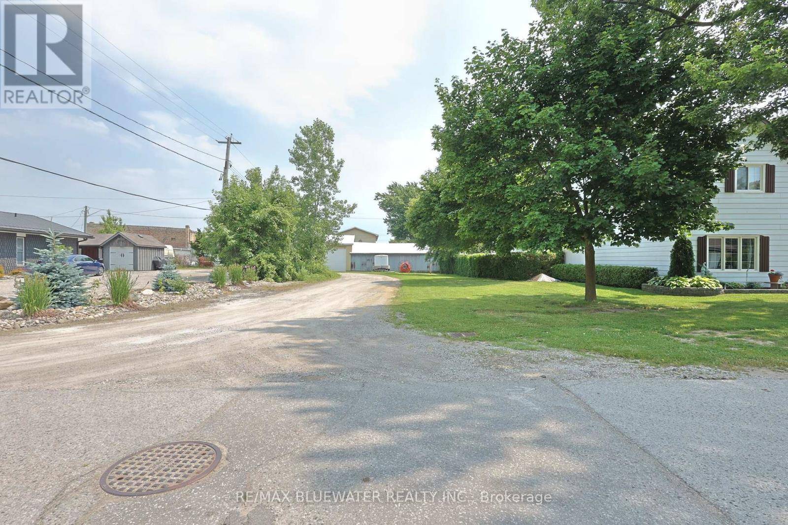 84 ROYAL STREET, Lambton Shores (thedford), ON N0M2N0