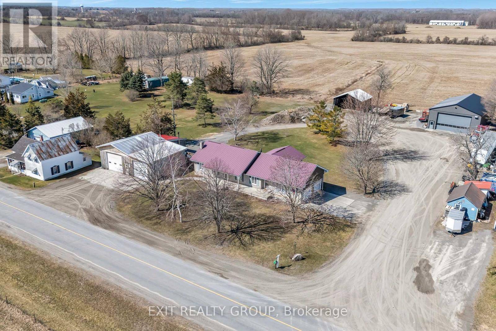 Prince Edward County (hallowell Ward), ON K0K1G0,325 COUNTY RD 30
