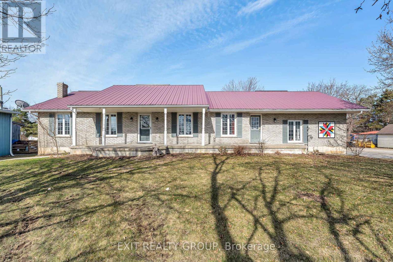 325 COUNTY RD 30, Prince Edward County (hallowell Ward), ON K0K1G0