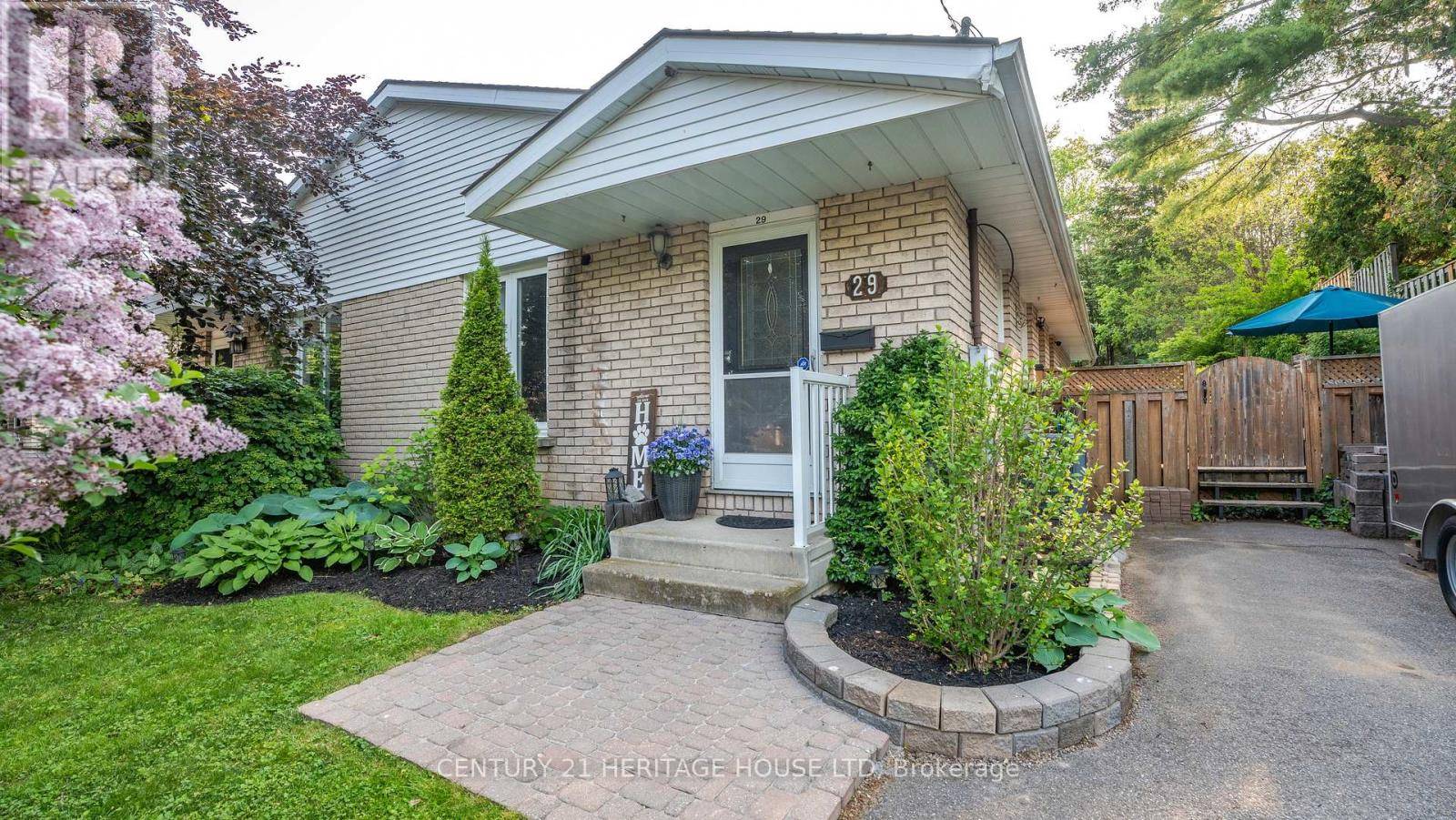 29 AMELIA STREET, Brant (paris), ON N3L1Z4