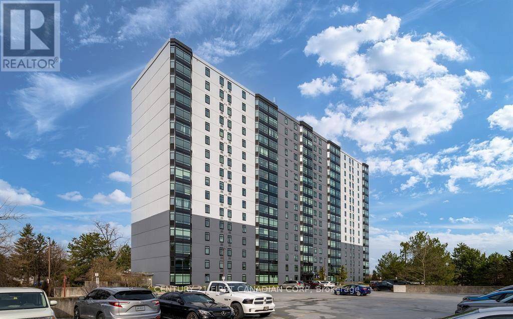 45 POND MILLS RD #1215, London South (south J), ON N5Z4W5
