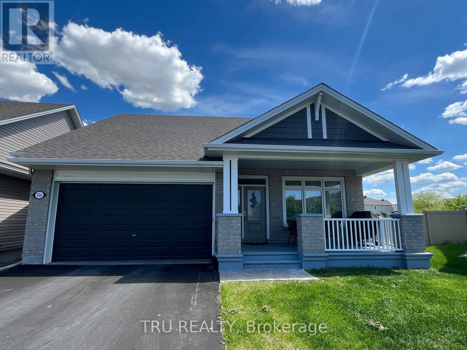246 MAYGRASS WAY, Ottawa, ON K2S2K9