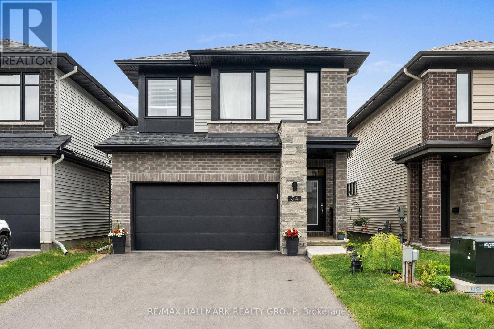 54 WHOOPING CRANE RIDGE, Ottawa, ON K4M0P2
