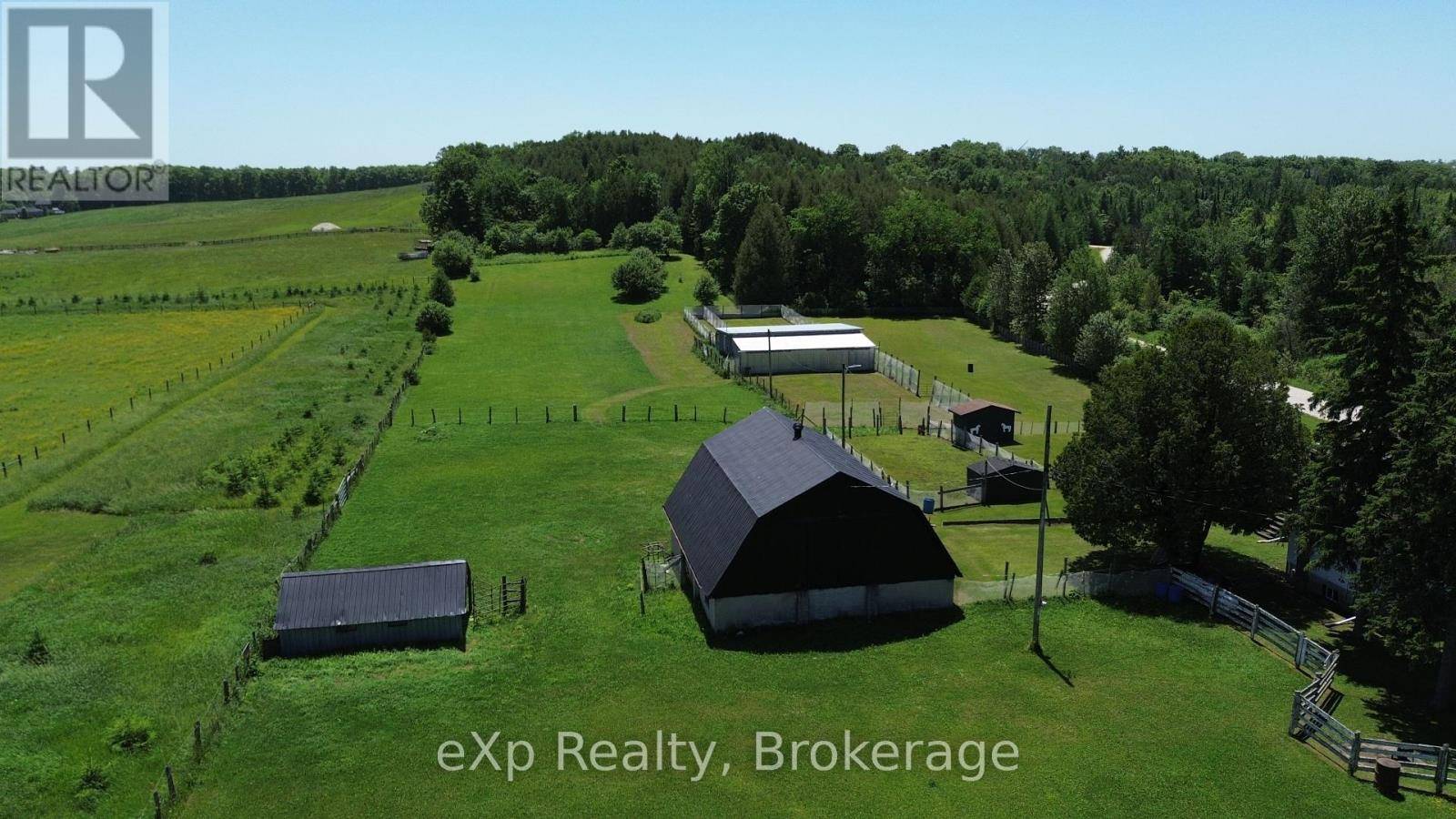 West Grey, ON N0C1H0,125 LAKE DRIVE