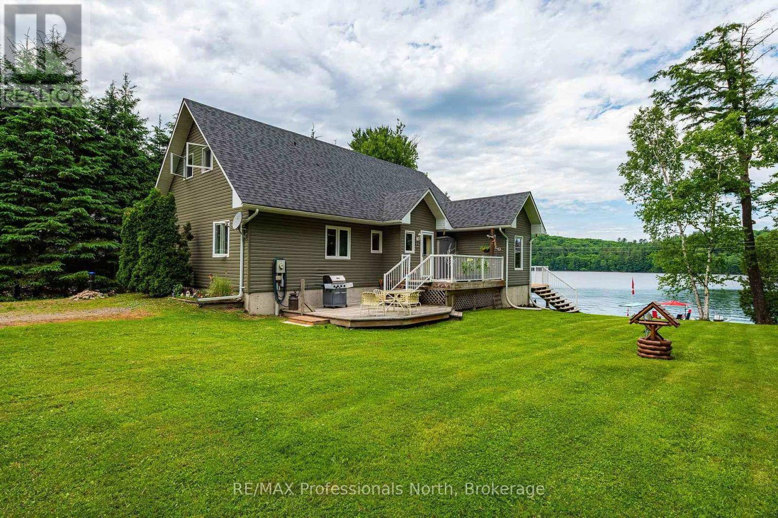 Algonquin Highlands (stanhope), ON K0M1S0,1075 COMAK CRESCENT