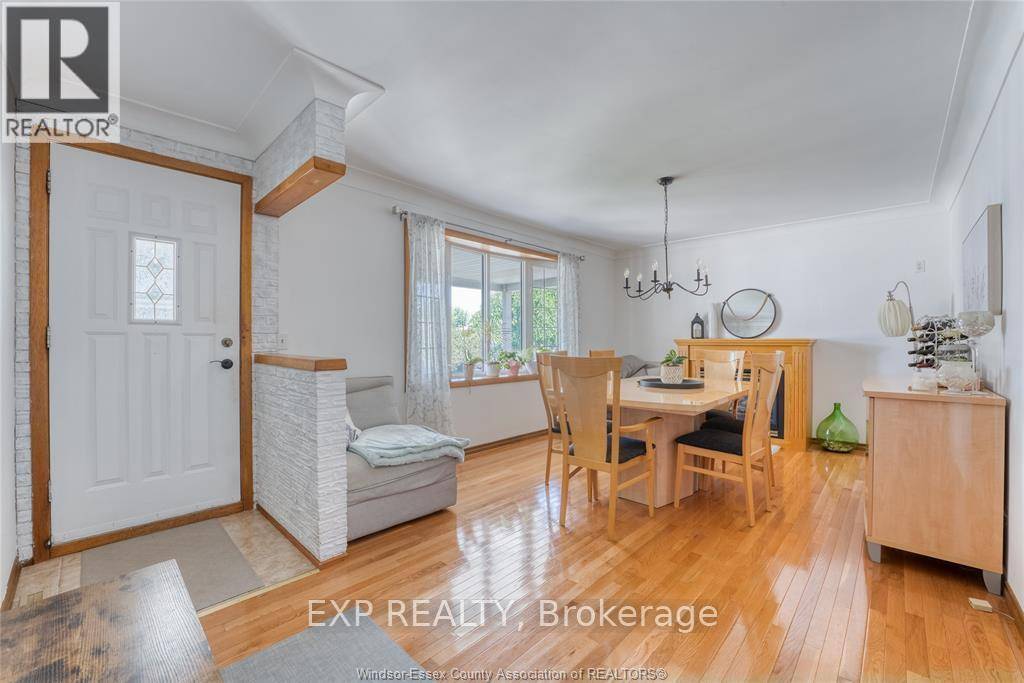 Lakeshore, ON N0R1A0,337 EVELYN STREET