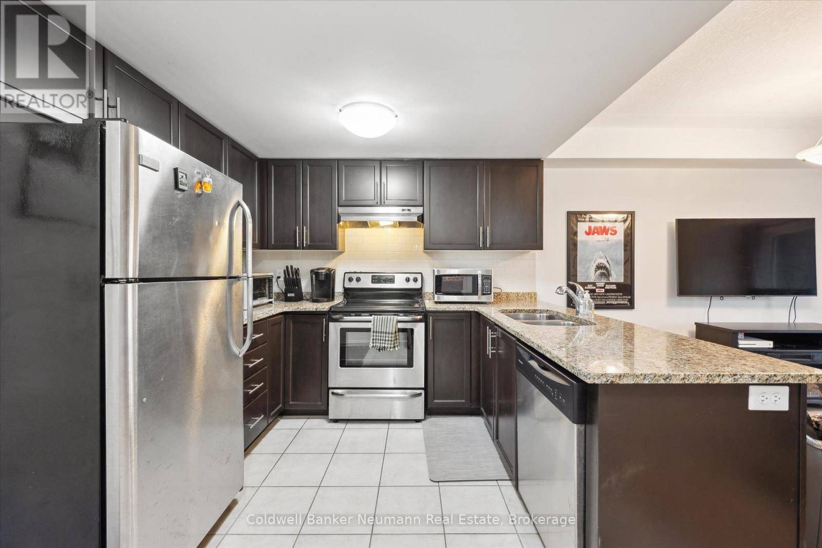 Guelph (pineridge/westminster Woods), ON N1L0L2,45 Kingsbury SQ #213