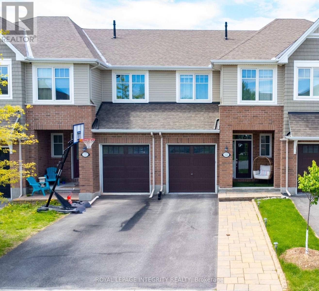 313 WARMSTONE DRIVE, Ottawa, ON K2S0N9