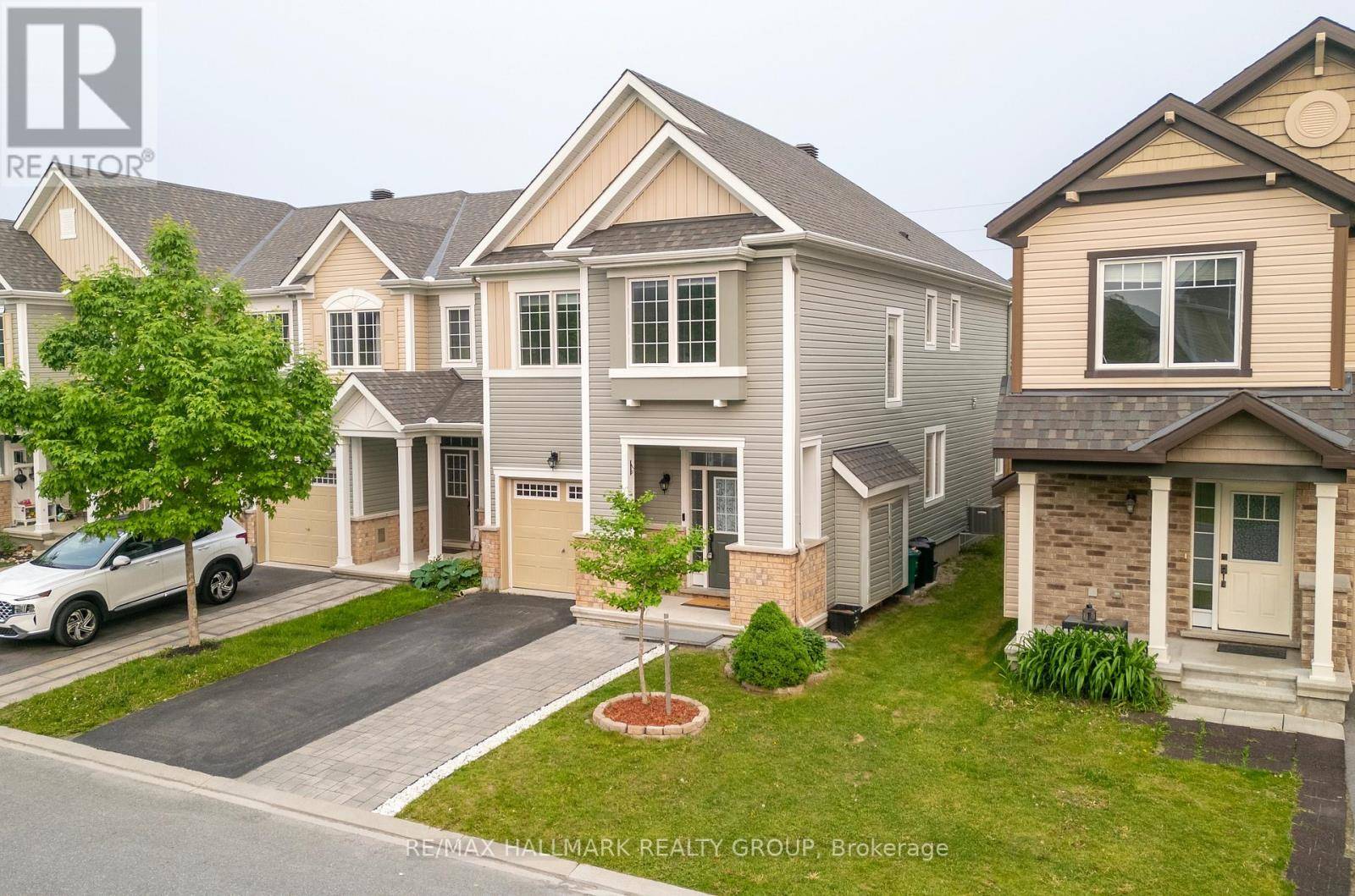 Ottawa, ON K2M0M2,223 CONIFER CREEK CIRCLE