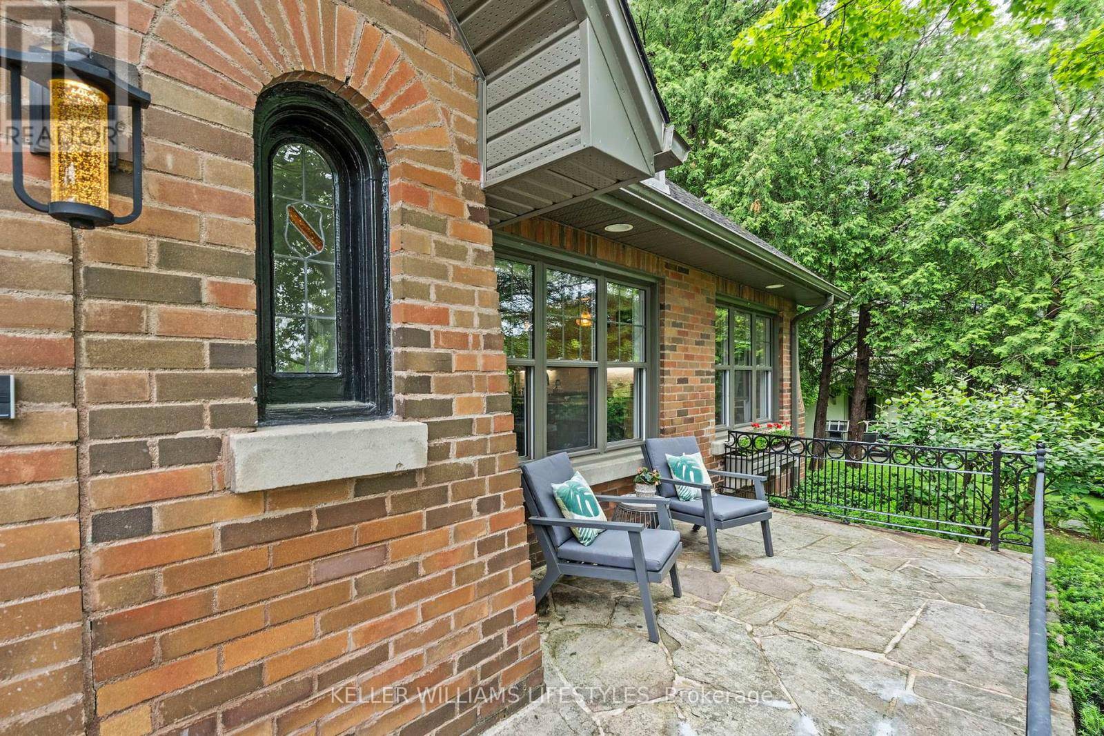 London South (south C), ON N6K1X4,451 WESTMOUNT DRIVE