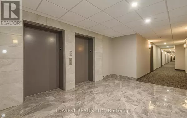 Hamilton (lakeshore), ON L8E0K3,125 Shoreview PL #301