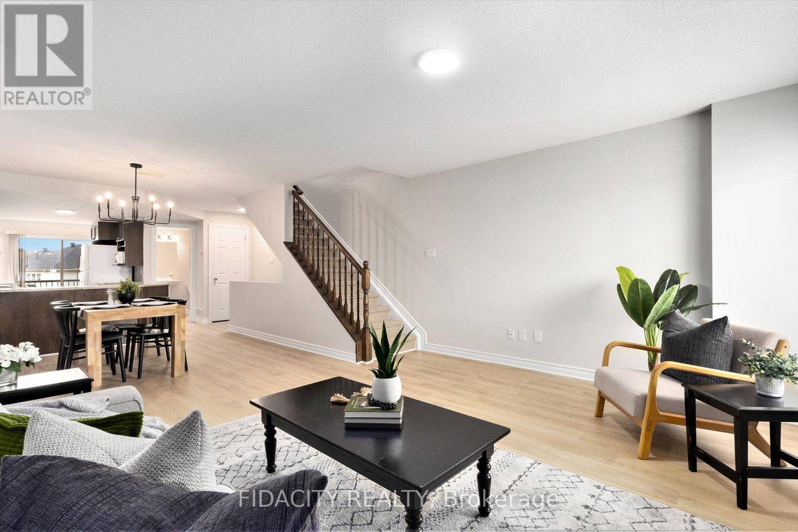 Ottawa, ON K4A0N5,721 LAKERIDGE DRIVE