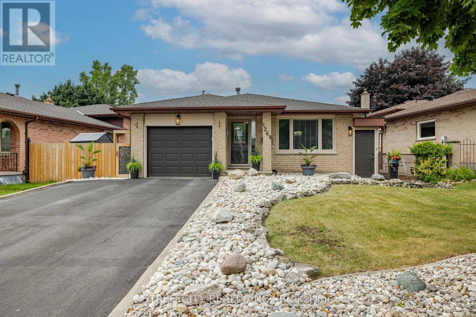 1269 DELPHI ROAD, London East (east A), ON N5Y5B3