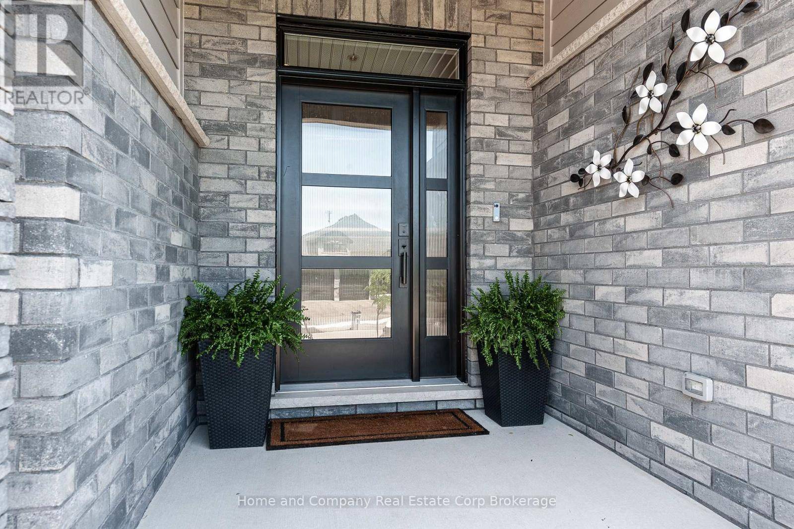 St. Marys, ON N4X1E8,44 RIDGEWOOD CRESCENT
