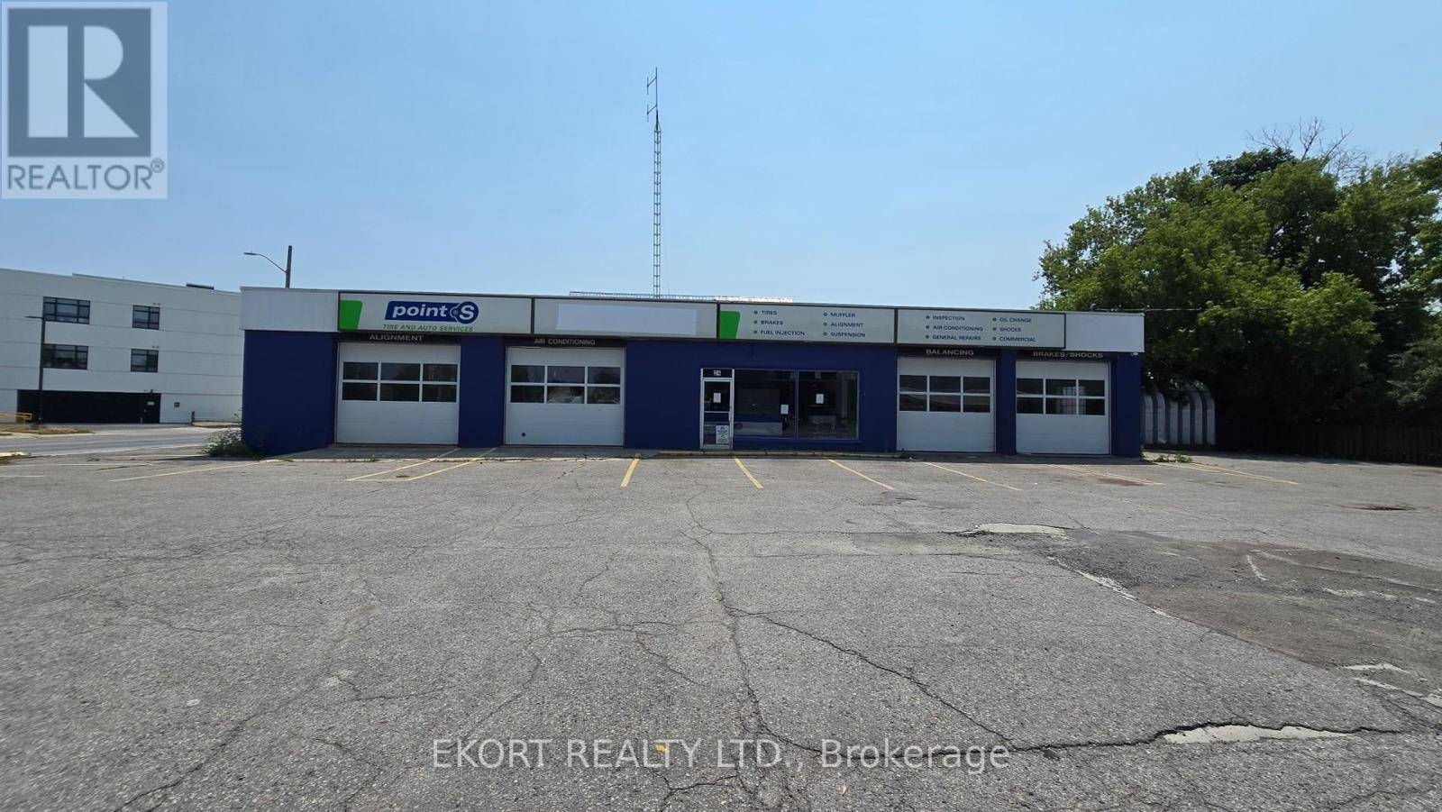 24 NORTH FRONT STREET, Belleville (belleville Ward), ON K8P3A7