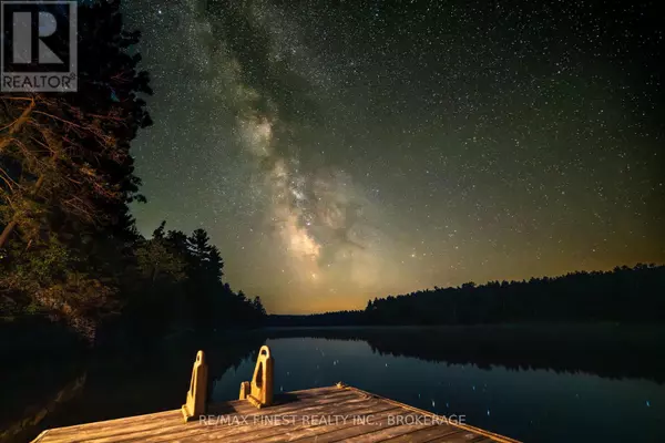 Frontenac (frontenac North), ON K0H2M0,2092 BEACH ROAD