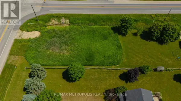 Mapleton, ON N0G2K0,7462 WELLINGTON 11 ROAD