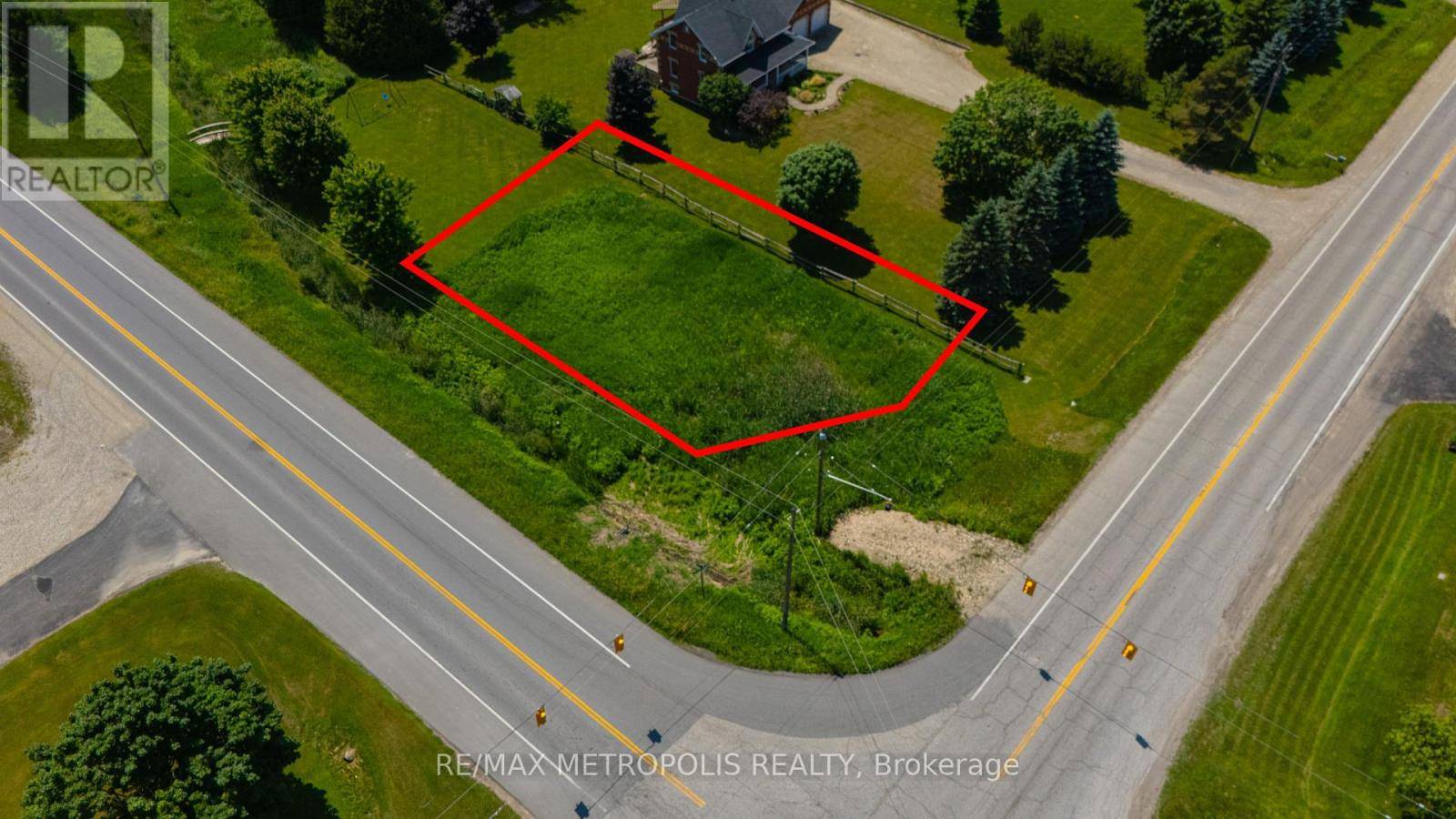 Mapleton, ON N0G2K0,7462 WELLINGTON 11 ROAD