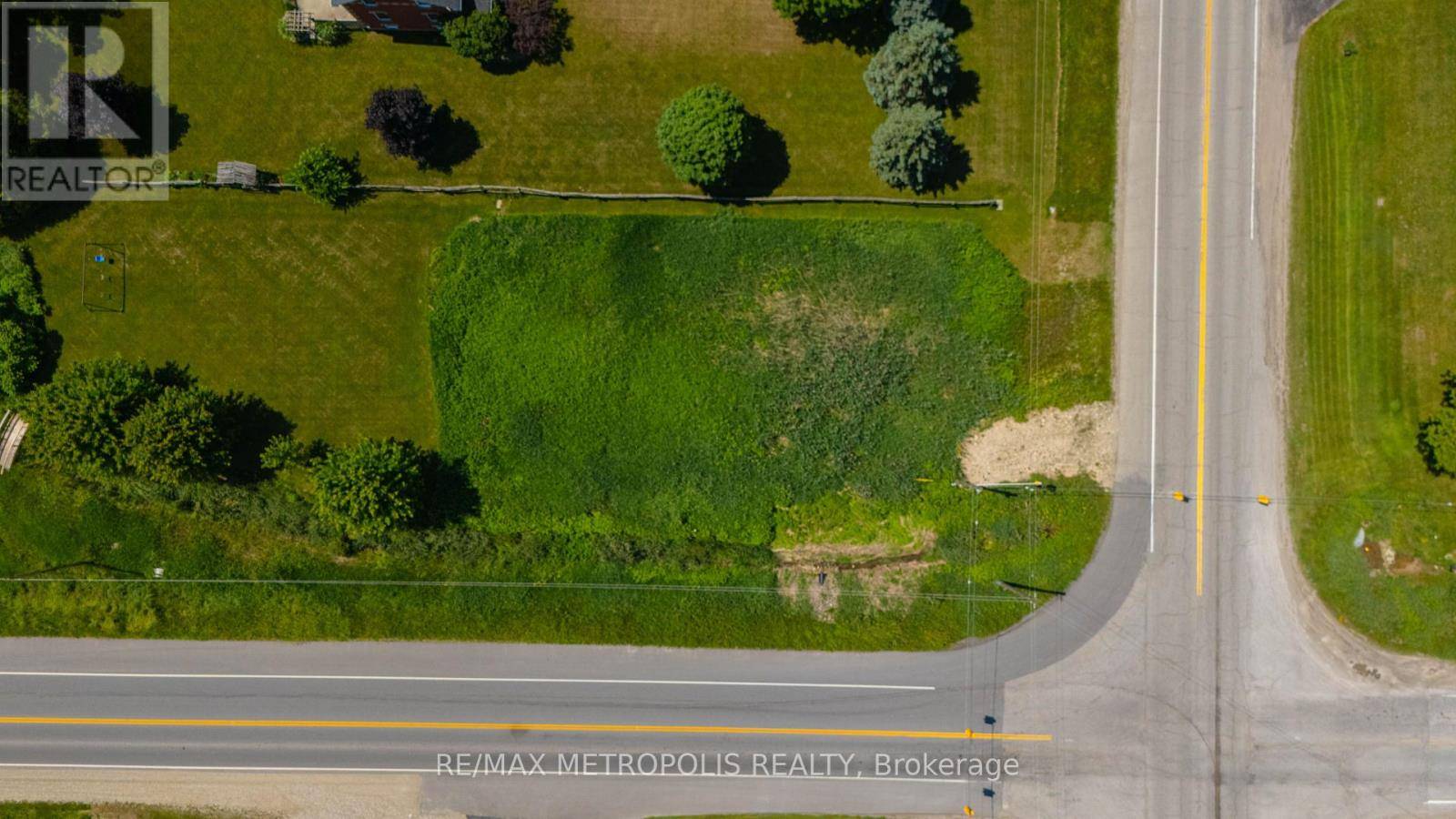 7462 WELLINGTON 11 ROAD, Mapleton, ON N0G2K0