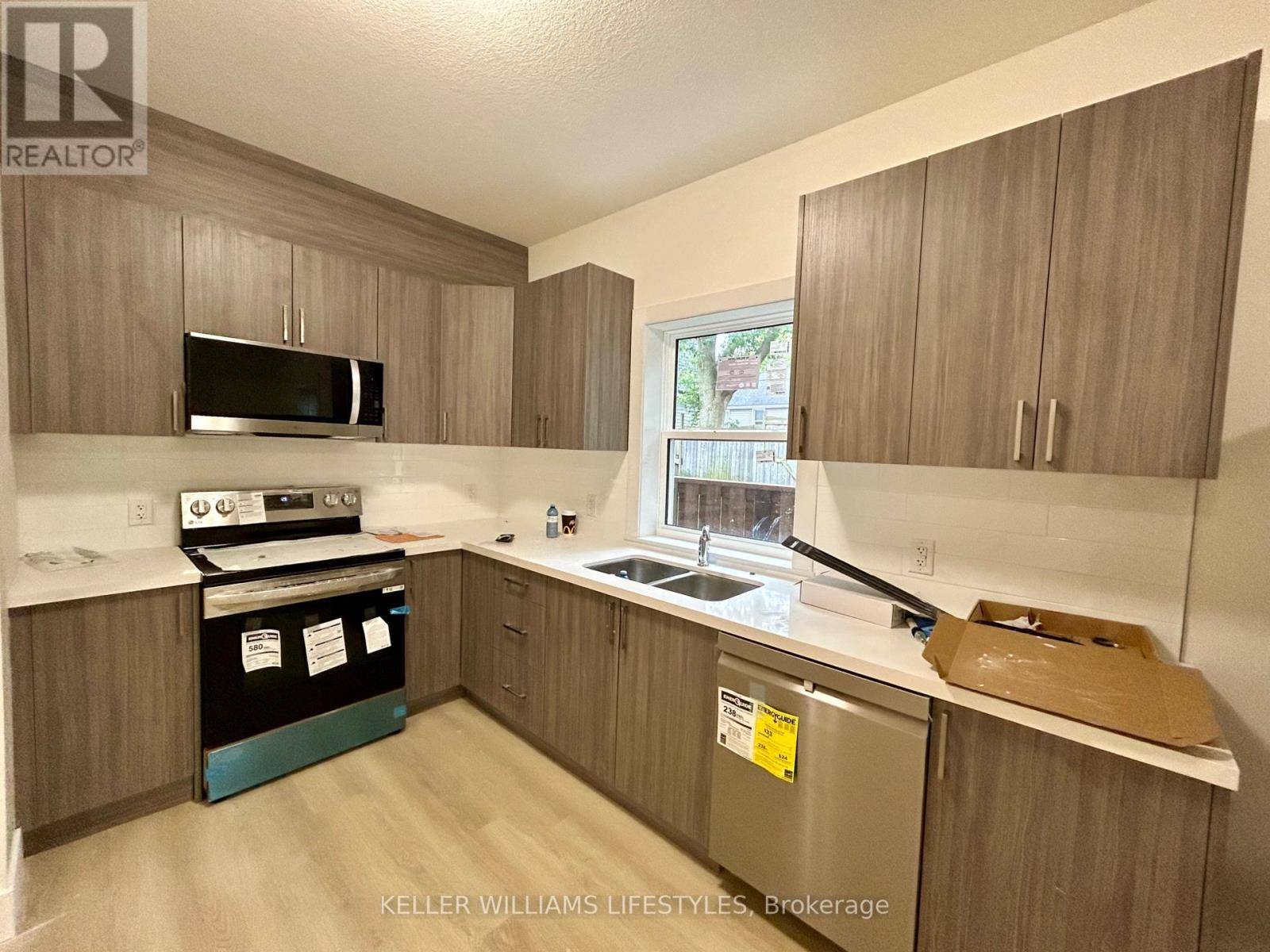London North (north N), ON N6H2H3,178 Woodward AVE #3