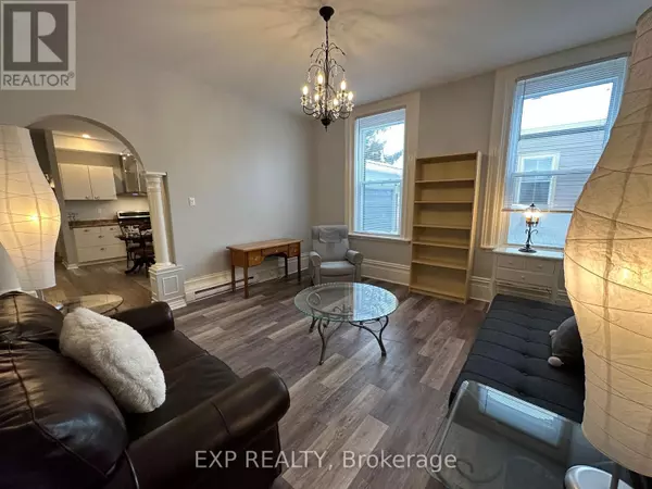 242 Bridge ST #1, Carleton Place, ON K7C3H4