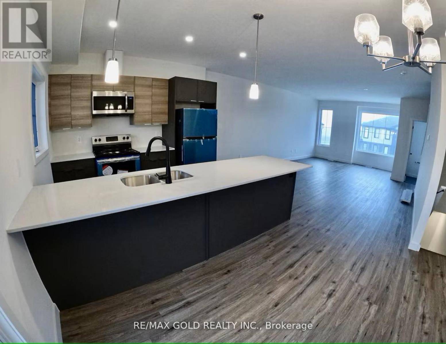 London North (north S), ON N6G0Y2,1781 Henrica AVE #4