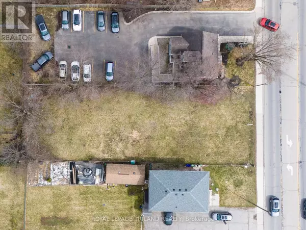 London East (east A), ON N5Y4J8,656 HURON STREET