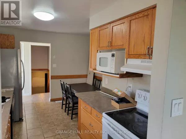 Thorold (confederation Heights), ON L2V4N3,195 KEEFER ROAD