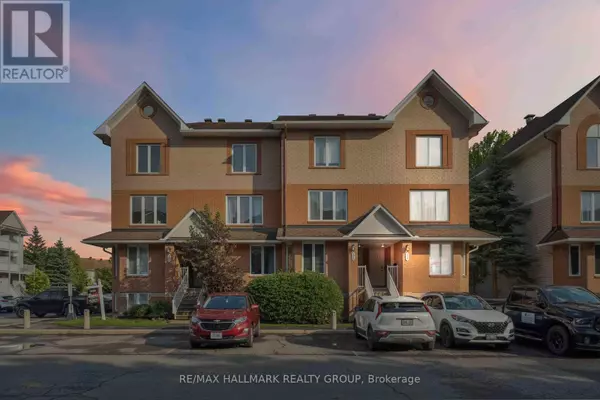 34 BONFIELD PRIVATE, Ottawa, ON K4A5E4