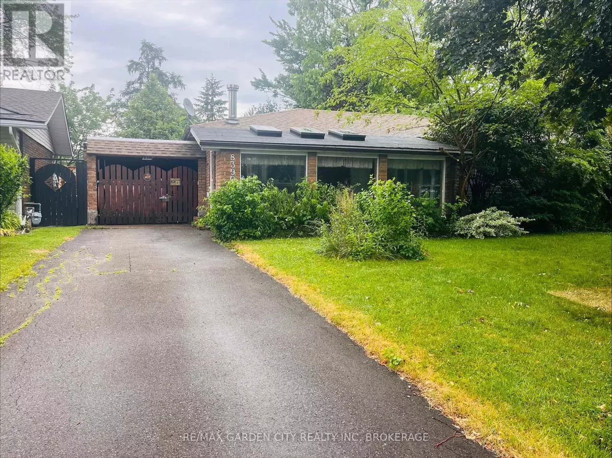 Niagara Falls (chippawa), ON L2G6N5,8390 BREADNER CRESCENT