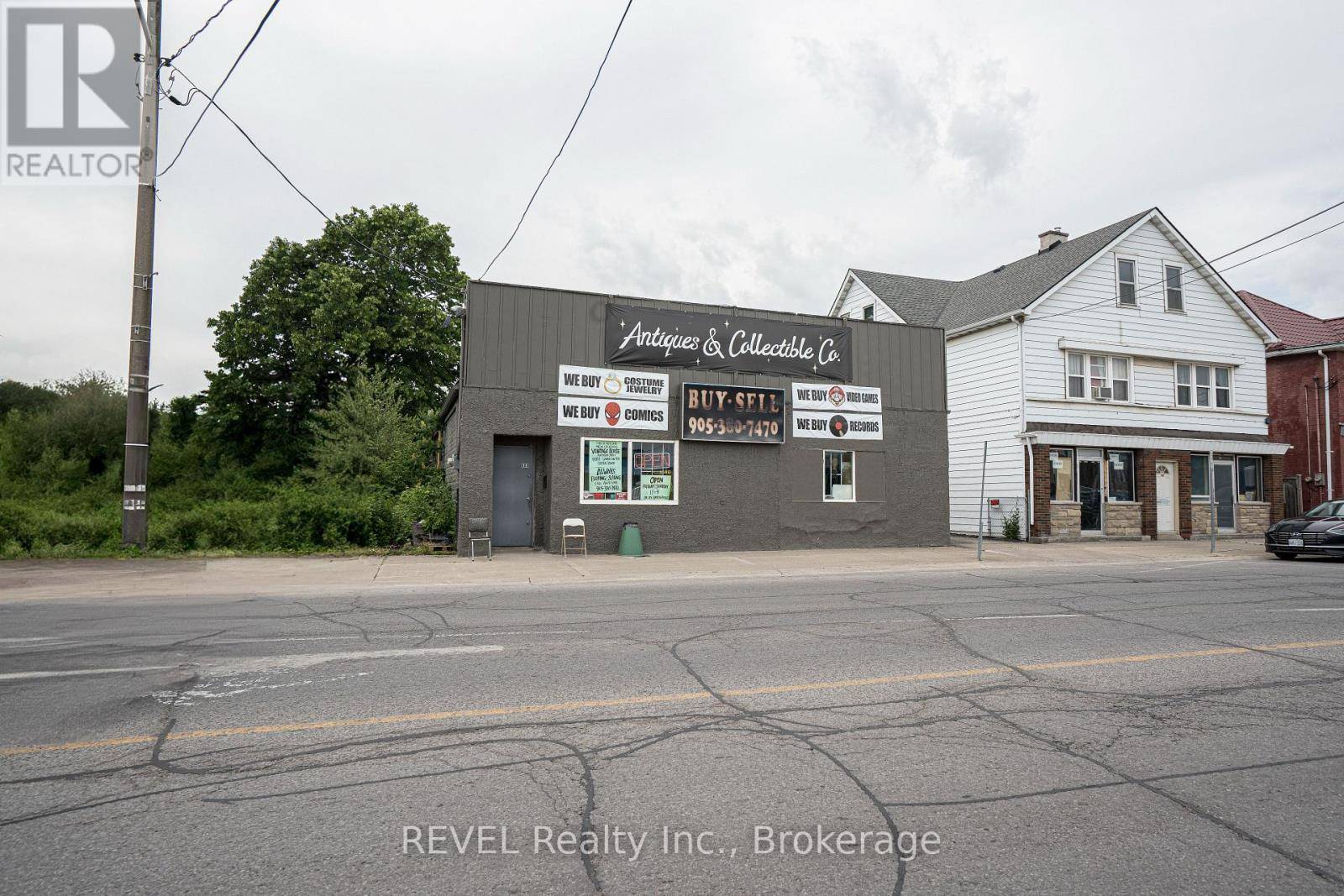 Welland (lincoln/crowland), ON L3B3L5,669 KING STREET