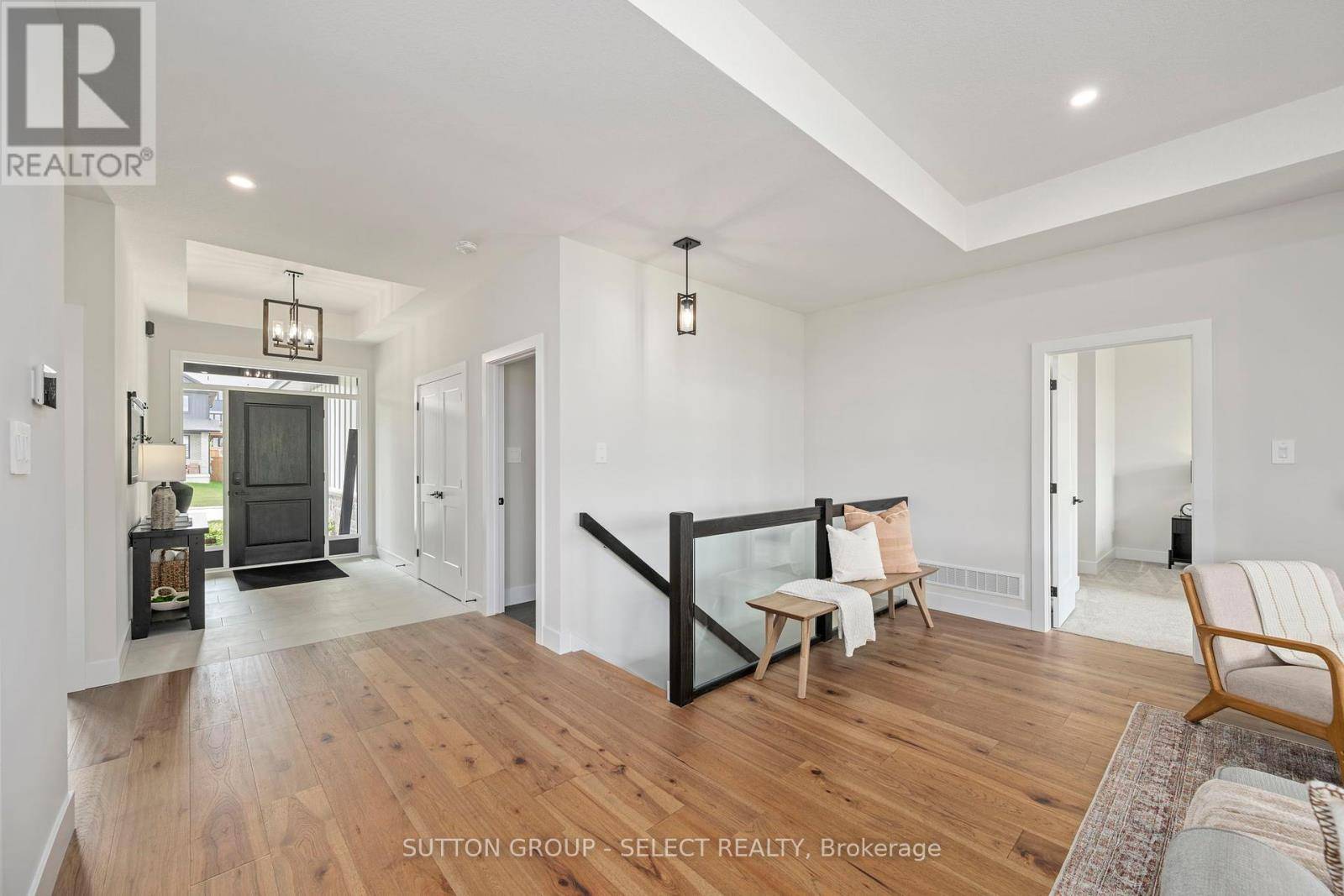 London South (south A), ON N6K0K9,2222 LINKWAY BOULEVARD