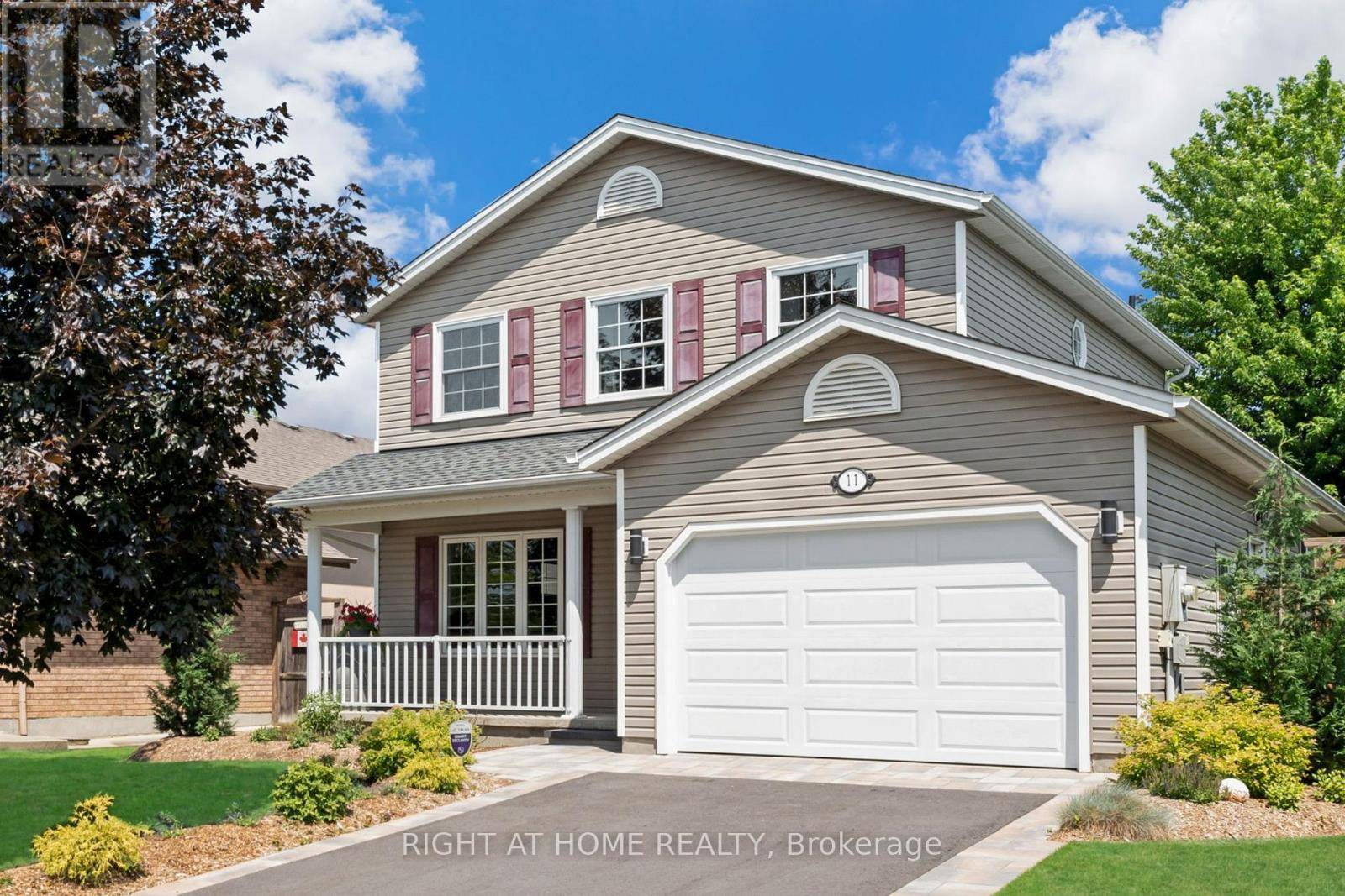 11 HOPE AVENUE, Niagara-on-the-lake (virgil), ON L0S1T0