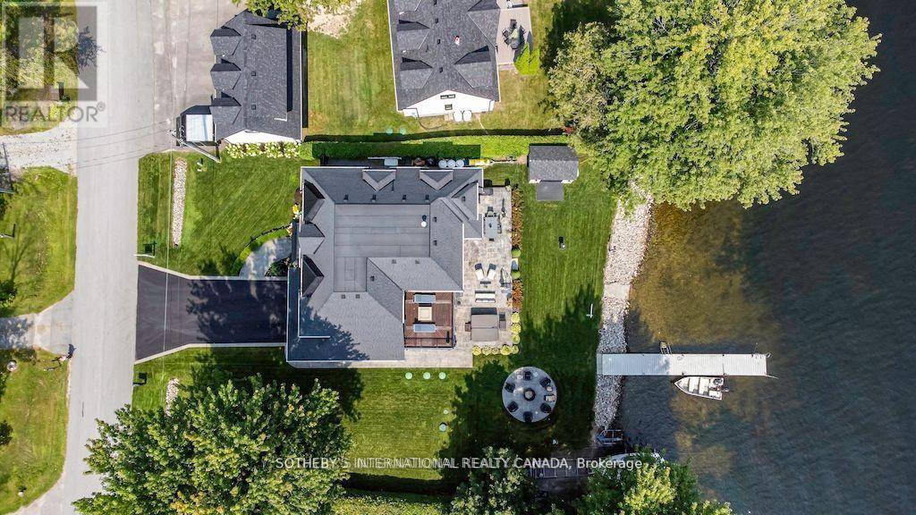 Kawartha Lakes (verulam), ON K0M1N0,137 STINSONS BAY ROAD