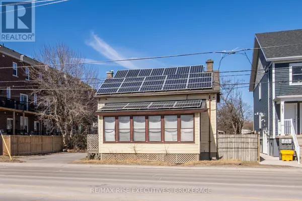 Kingston (central City West), ON K7M2G5,789 KING STREET W