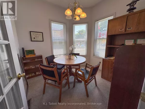 Goderich (goderich (town)), ON N7A2T5,50 NORTH STREET N