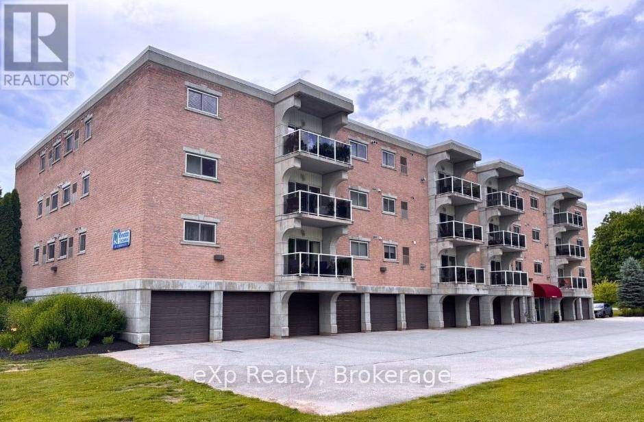 Brockton, ON N0G2V0,85 William ST North #408
