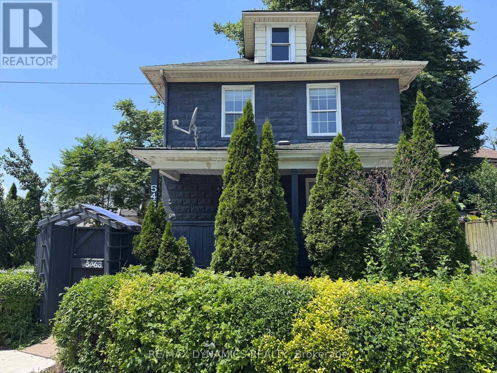 Niagara Falls (downtown), ON L2E3V2,5463 PALMER AVENUE