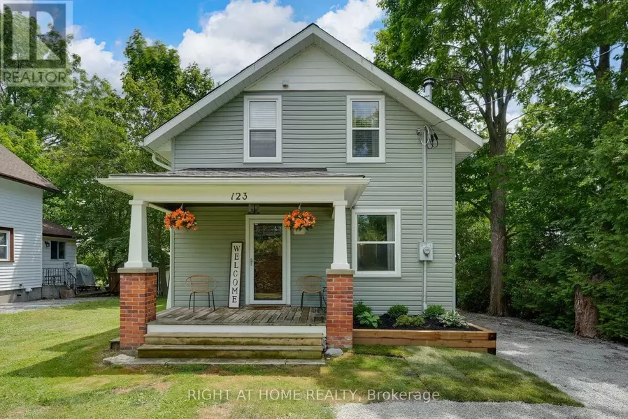 123 JOHN STREET, Kawartha Lakes (woodville), ON K0M2T0