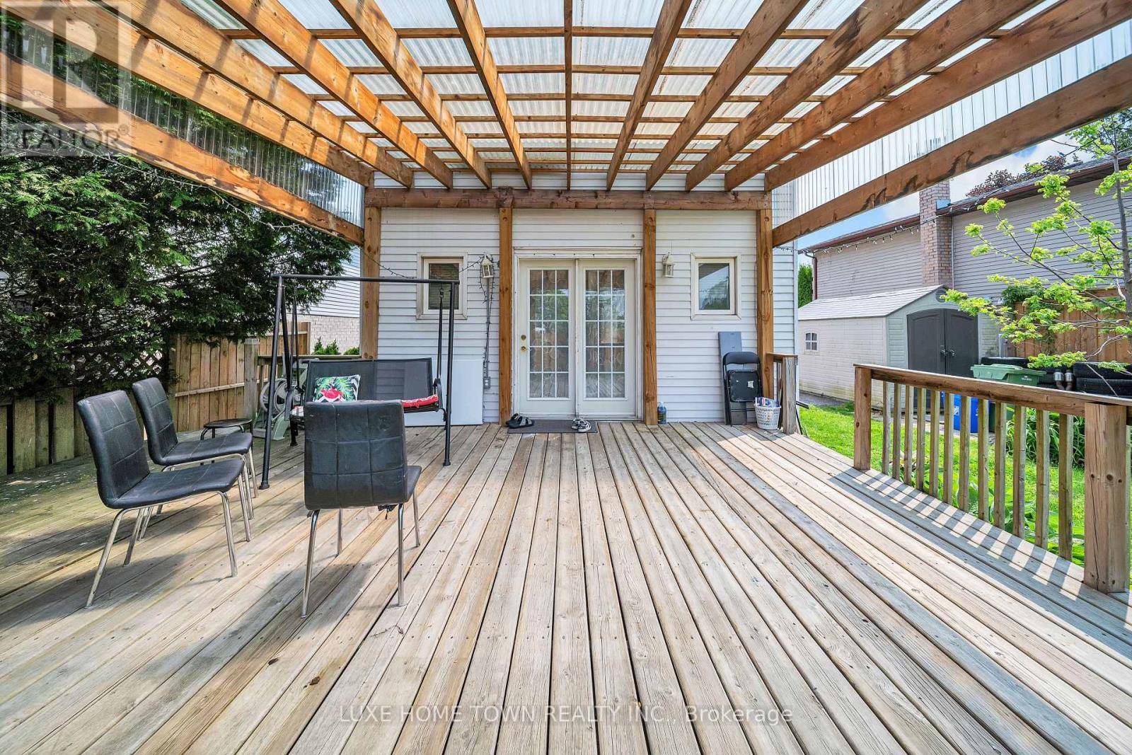Cambridge, ON N2H5J7,506 HALBERSTADT CIRCLE