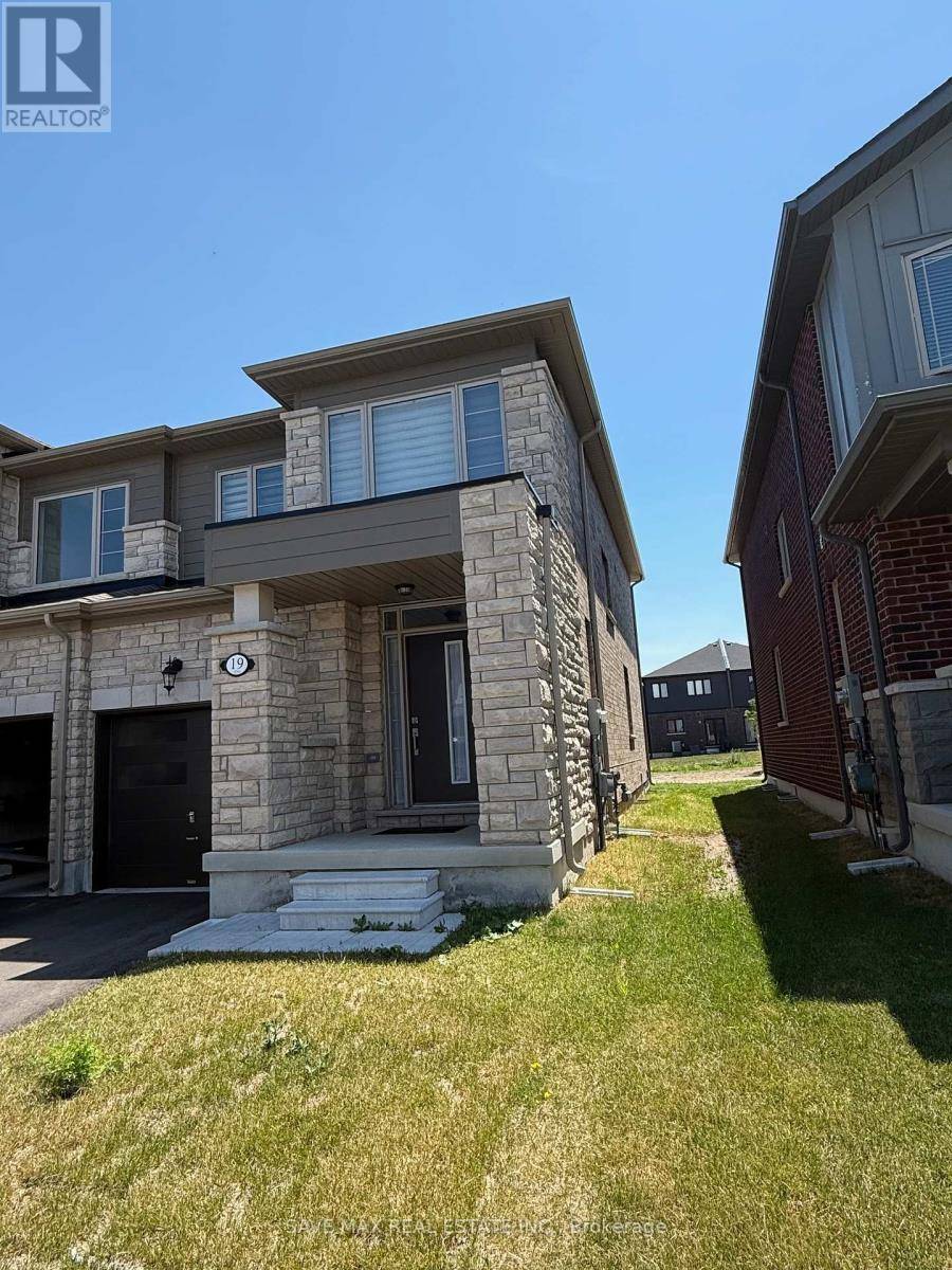 Welland (hwy 406/welland), ON L3B0H3,19 ADMIRAL ROAD