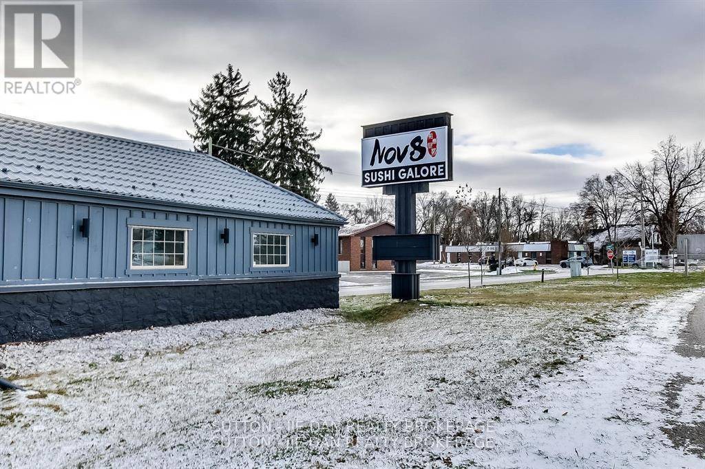 London South (south V), ON N6P1L1,2300 WHARNCLIFFE ROAD S